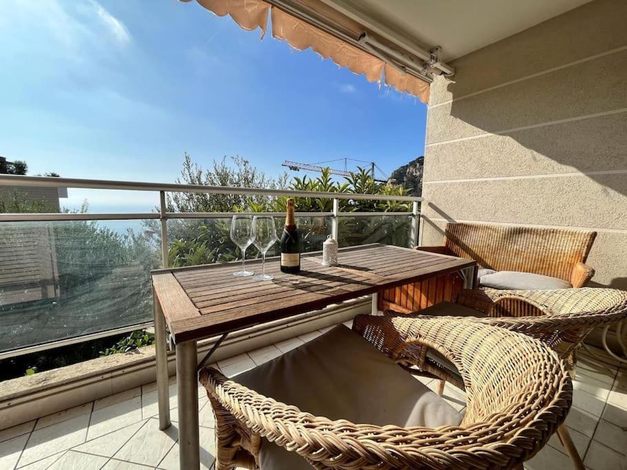 Апартаменты Les Jardins De Monaco Vue Mer Et Piscine Saint-Antoine  Экстерьер фото